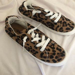 Womens Leopard Sneakers